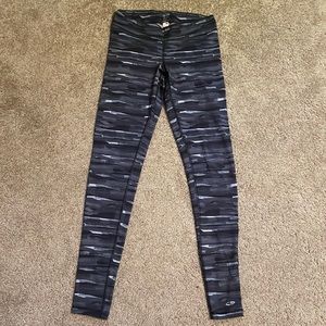 Shades of Gray Stripe Workout Leggings